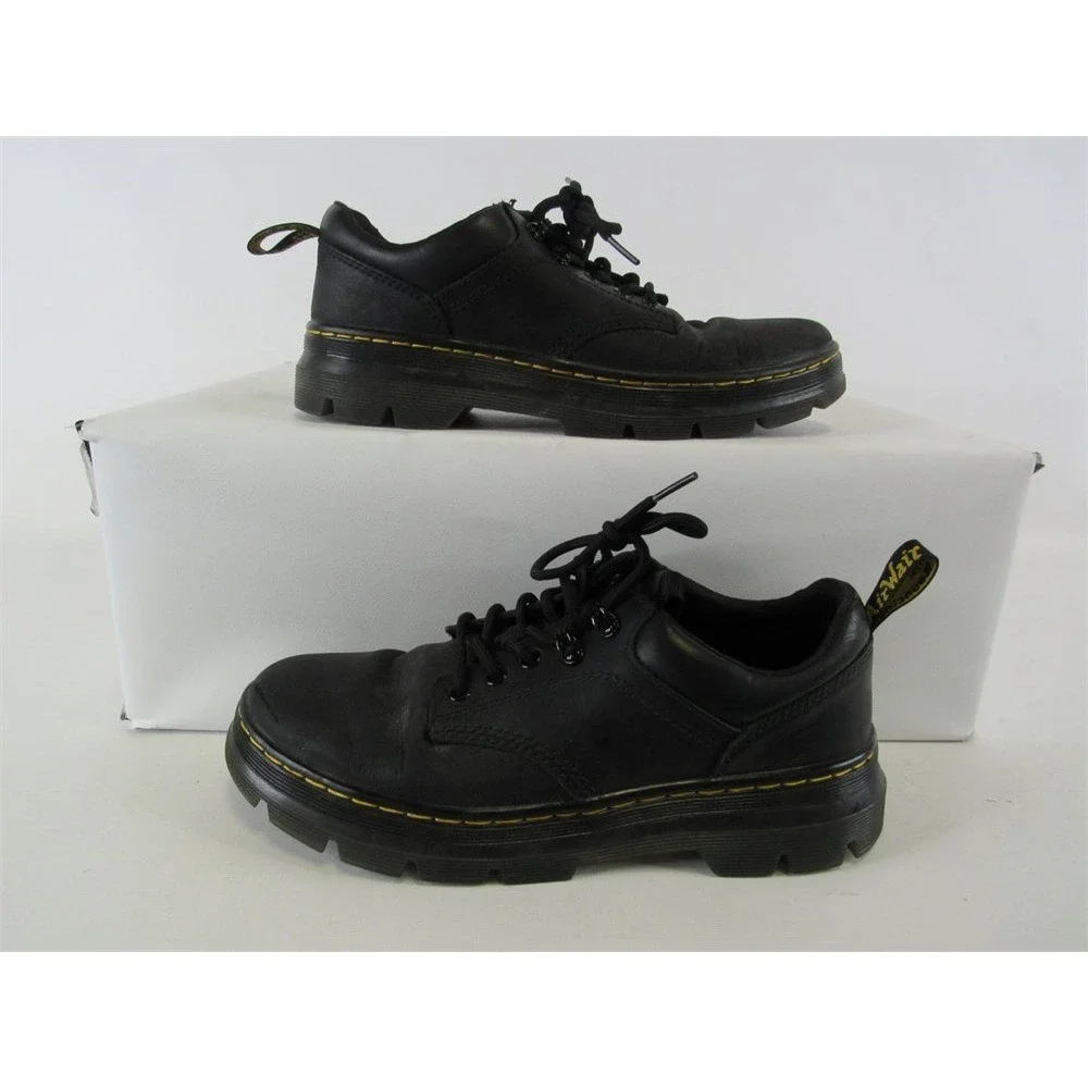 Dr. Martens feature heel